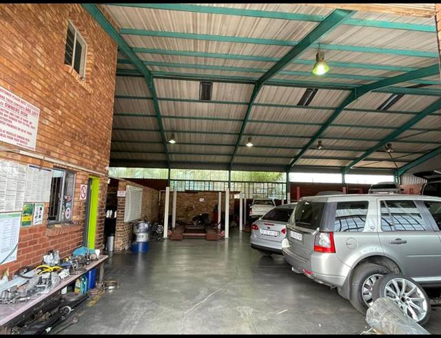 INDUSTRIAL PROPERTY TO RENT IN HENNOPSPARK